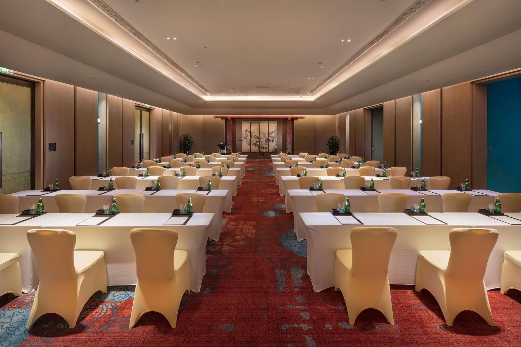 Hilton Jiuzhaigou Resort Zhangzha Town Экстерьер фото